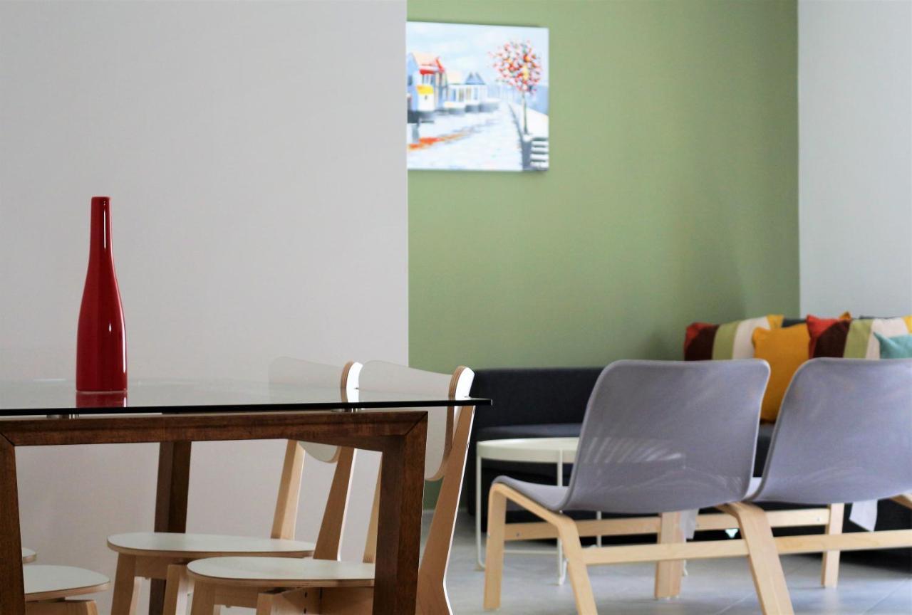 Lovely Apartment In Carvoeiro By The Beach ภายนอก รูปภาพ